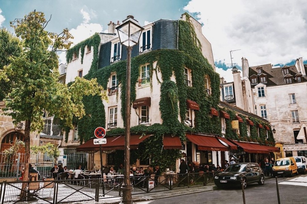 Le Marais District Guided Walking Tour Semi Private Paris Project