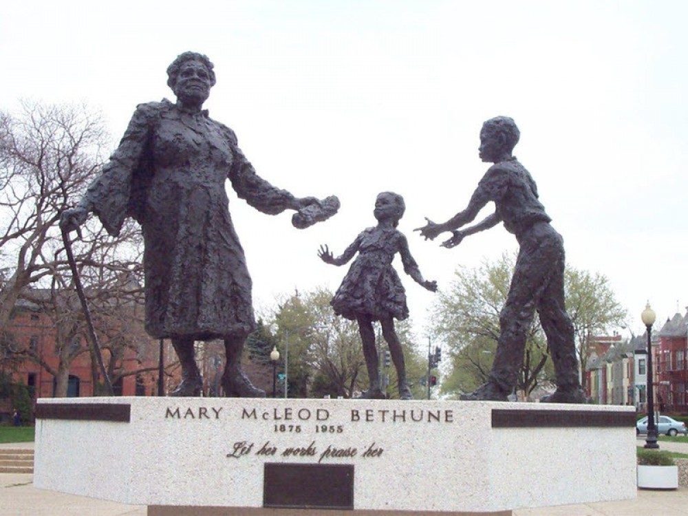 African American History Driving Tour By Bus Closed Top Washington