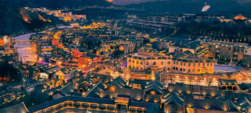 Private Beijing Layover Tour to Gubei Water Town & Simatai Great Wall