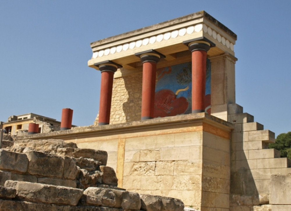 Experience Crete: Arch. Museum, Knossos & Arch. Beauties of South Crete