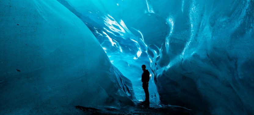 3 Day Blue Ice Cave + Golden Circle + Northern Lights