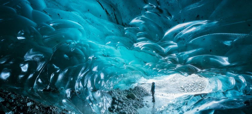 3 Day Blue Ice Cave + Golden Circle + Northern Lights