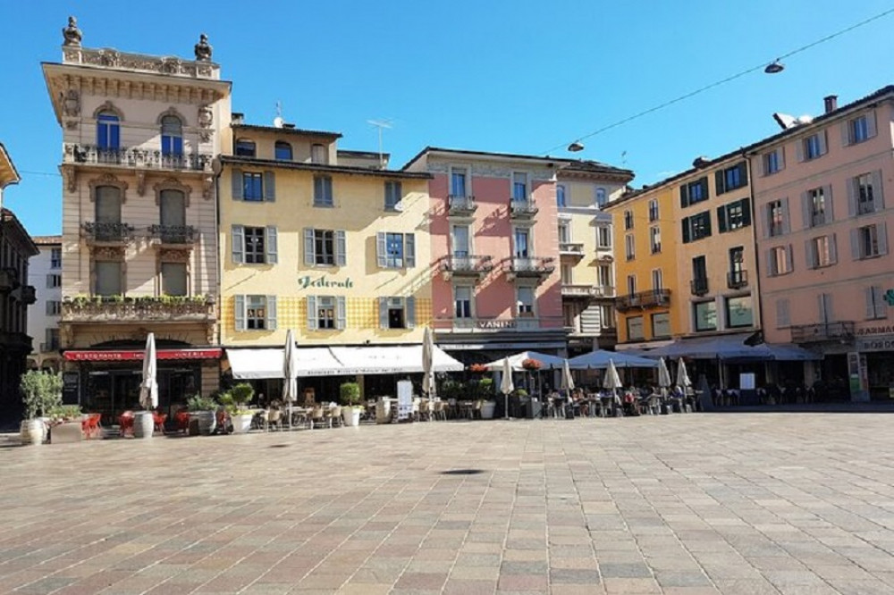 Private Cooking Class with Sightseeing Cruise in Lugano