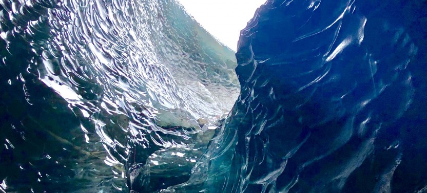Crystal Blue Ice Cave by Super Jeep from Jökulsárlón