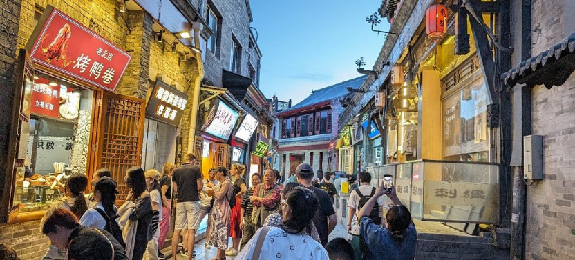 Beijing by Night Private Layover Tour Including Round-Trip Airport Transfer