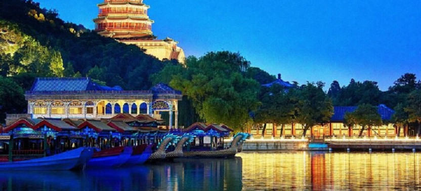 Private Summer Palace Night Tour and City Illumination Experience