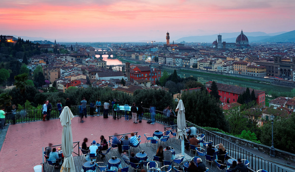 Private Rooftop Aperitivo in Florence