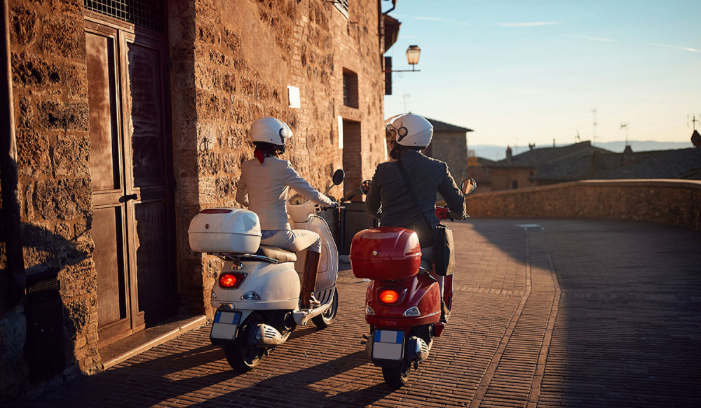 Vespa Tour in Tuscany