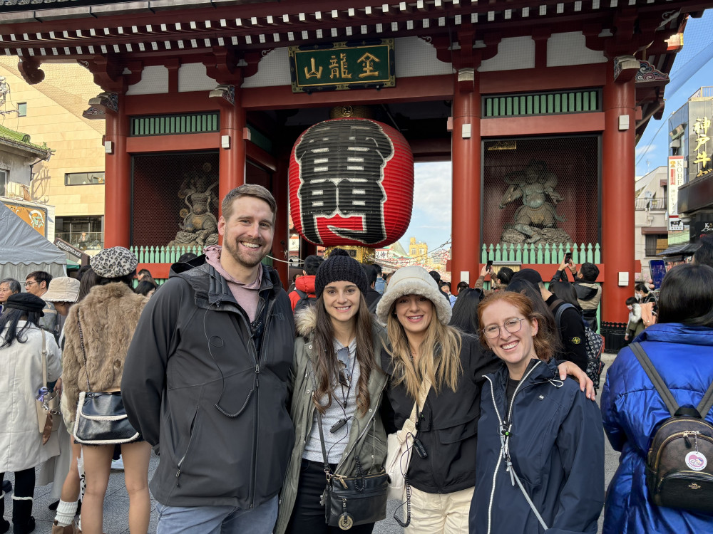 Asakusa: 2-hour History Exploration