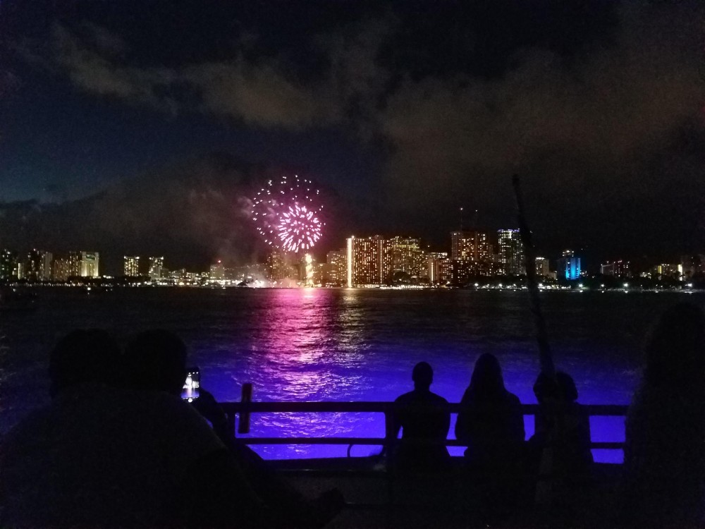 Byob Waikiki Fireworks Cruise Honolulu Project Expedition