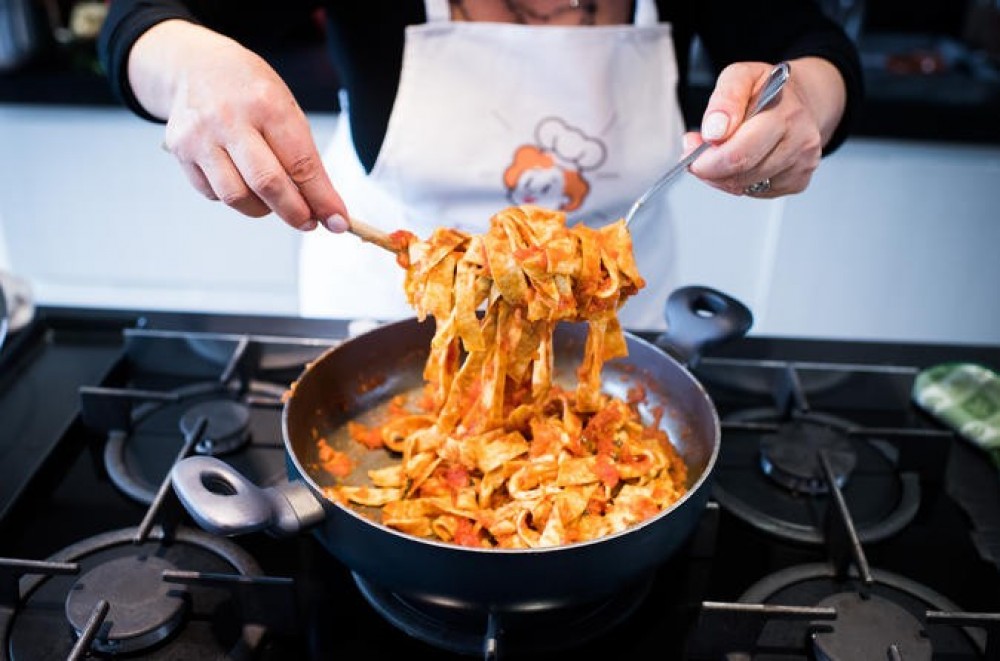 Private Cooking Class at Cesarina's Home with Tasting in Bergamo