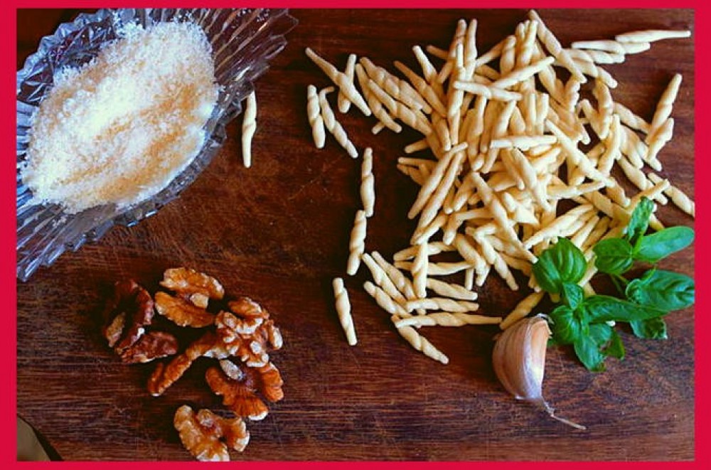 Private Cooking Class in Cesarina's Home + Tasting in La Spezia