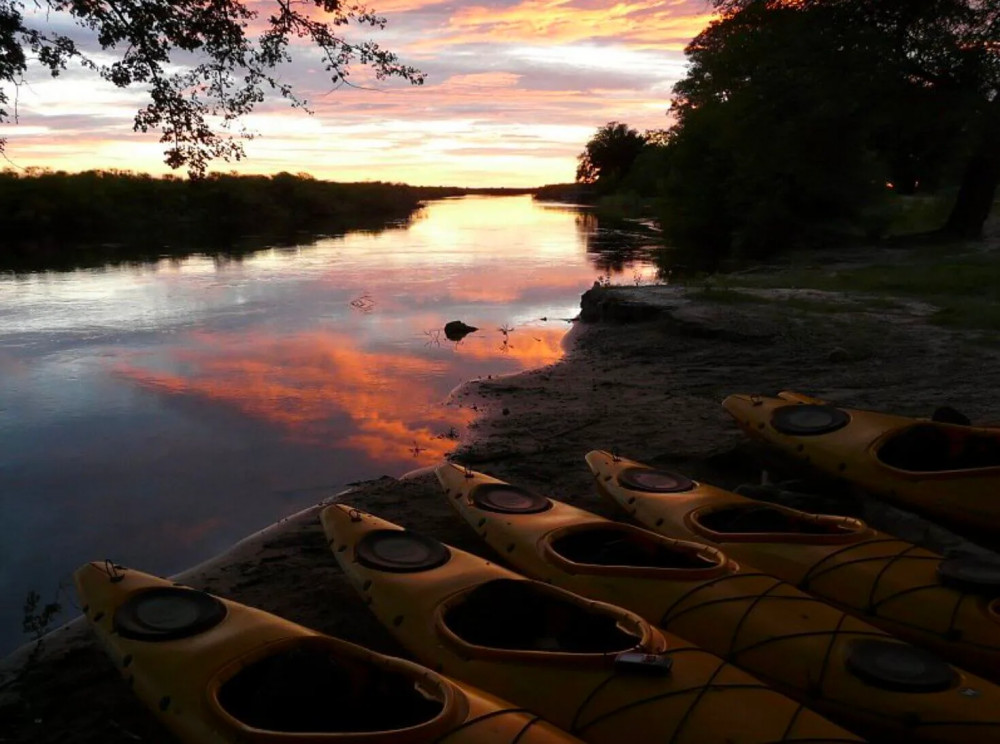 12-Day Botswana Kayak Bushcraft Safari in the Okavango Delta