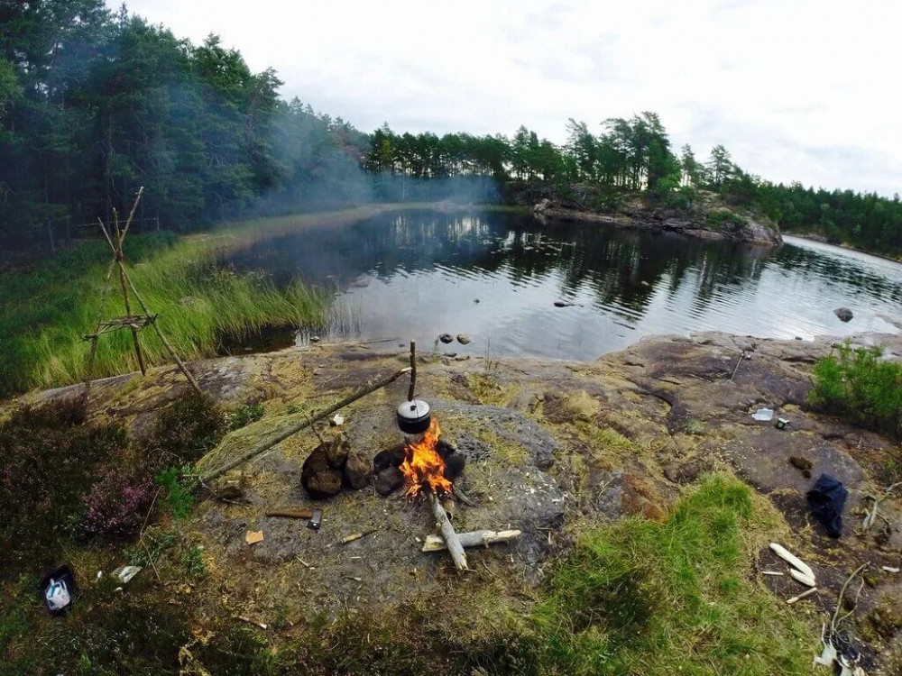 9-Day Sweden Alone Bushcraft Survival Experience