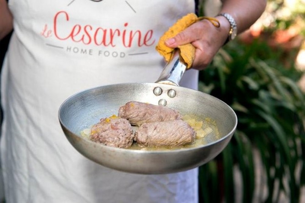 Lunch or Dinner & Cooking Demo at a Local Home in Ercolano