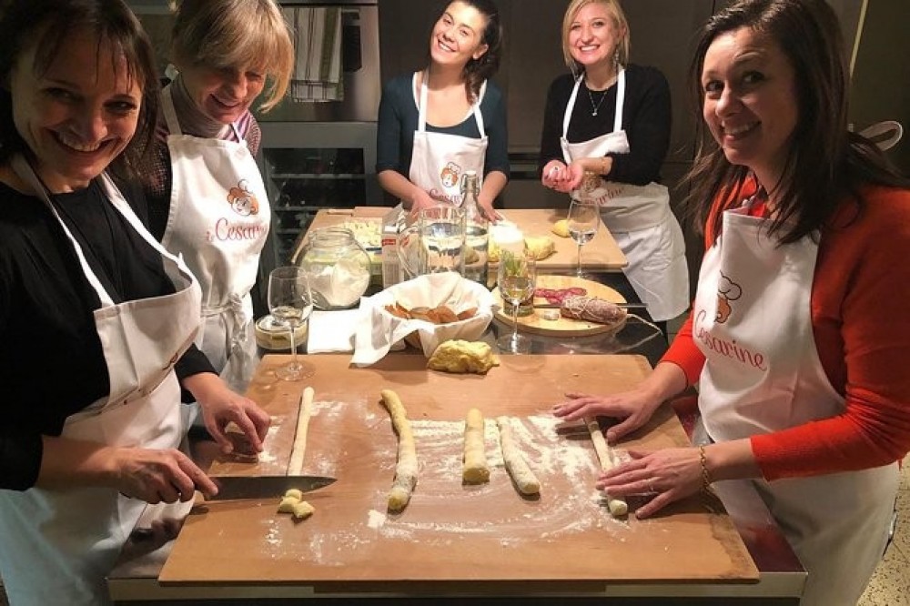 Private Cooking Class with Lunch or Dinner in Manfredonia