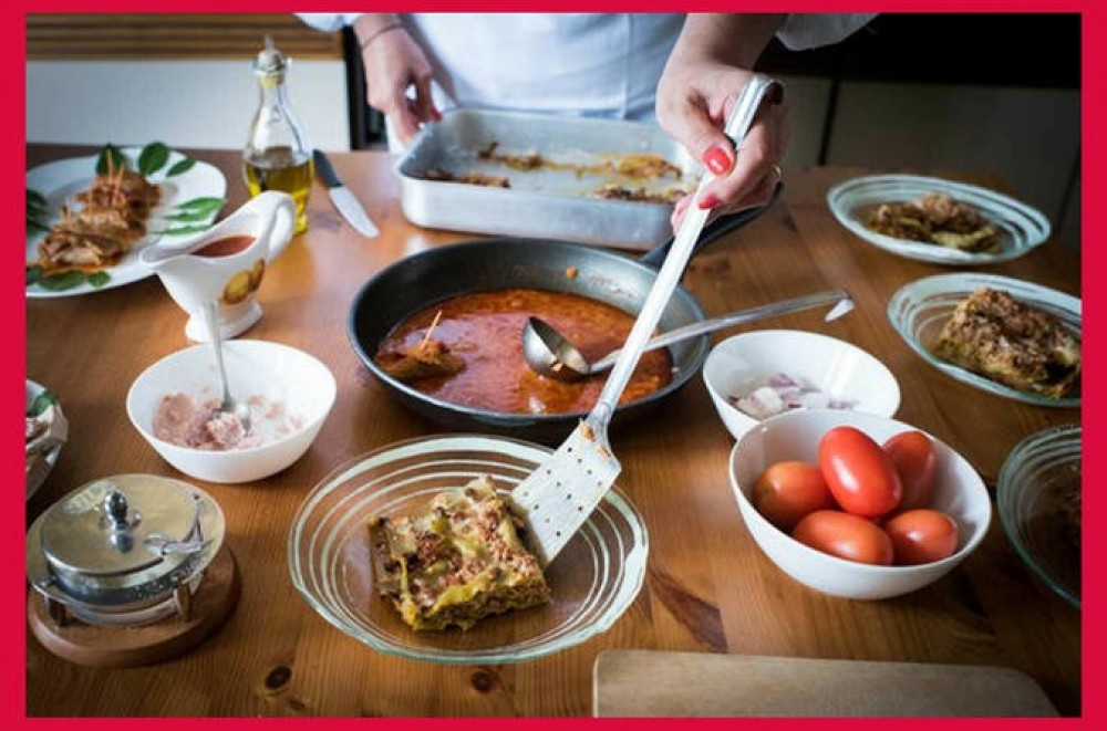 Dining Experience at a Cesarina's Home in Bologna + Show Cooking