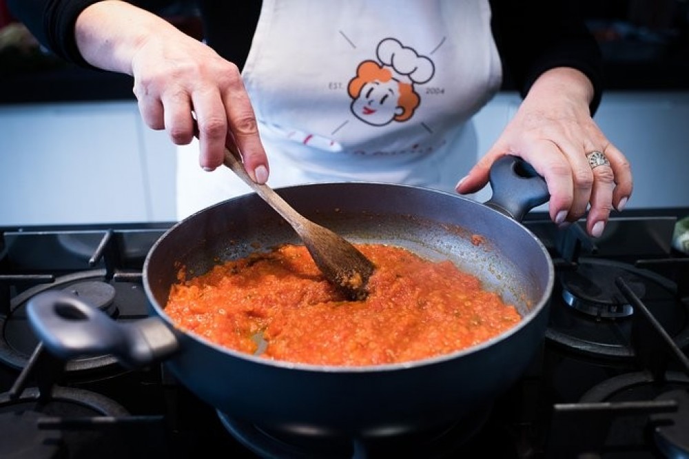 Cooking Class at a Cesarina's Home with Tasting in Montepulciano