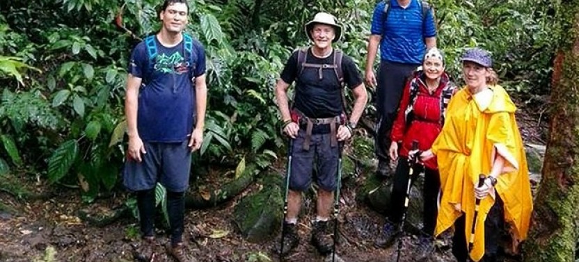 Pico De Loro Hike - Challenging Trek in our Beautiful Mountains - Spanish