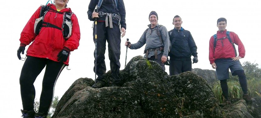 Pico De Loro Hike - Challenging Trek in our Beautiful Mountains - Spanish