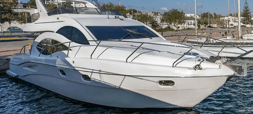 4-hr Classy and Modern 50ft Yacht Charter