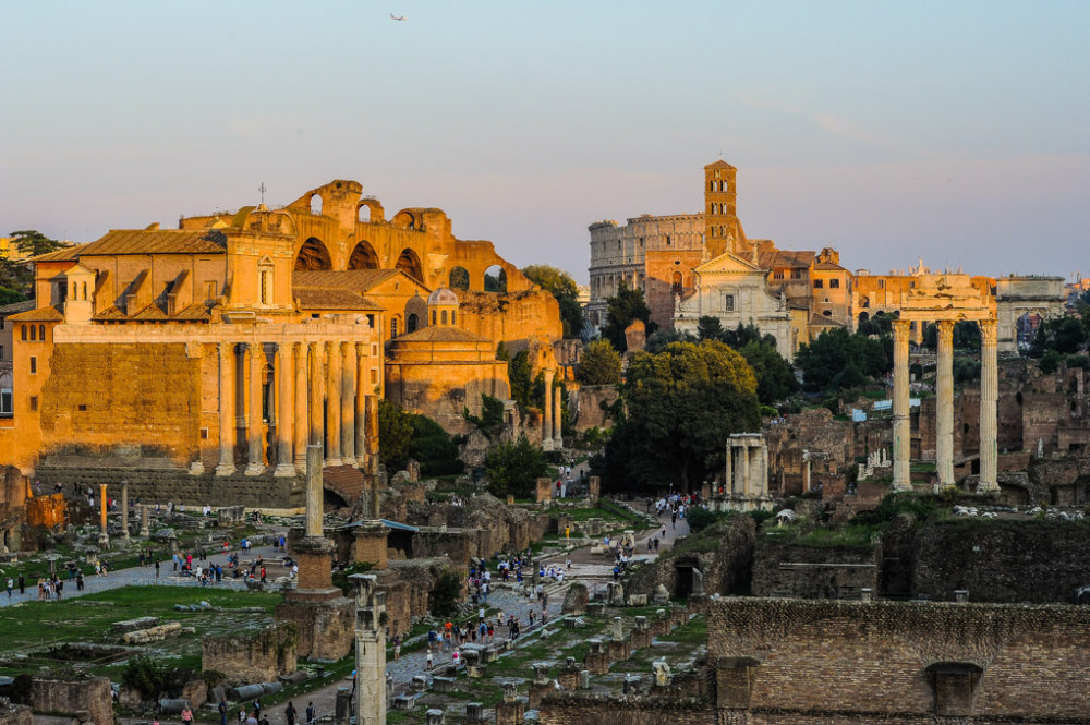 Colosseum & St. Clemente Basilica with Undergrounds Private Tour