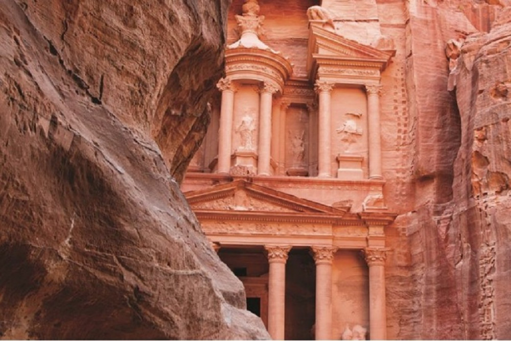 5 Days of Jordan's Timeless Wonders