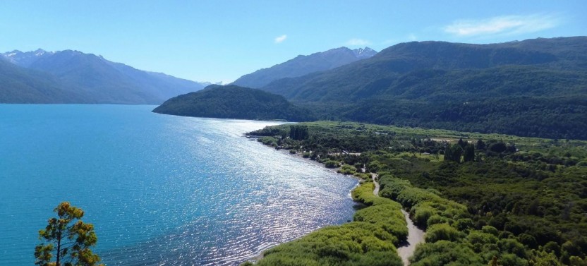 Full Day El Bolson Sightseeing Tour