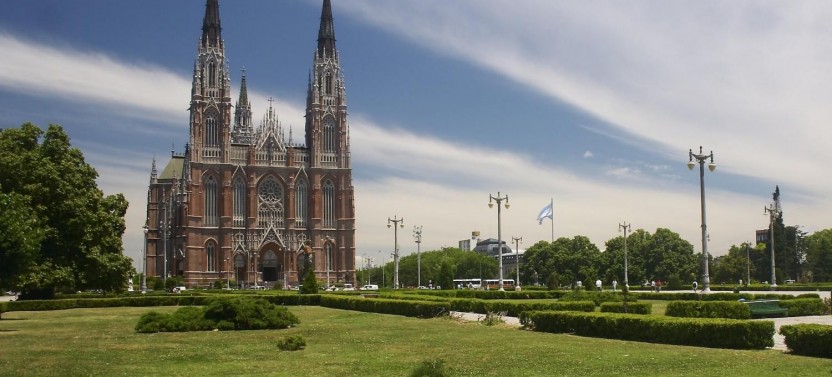 La Plata City Tour from Buenos Aires