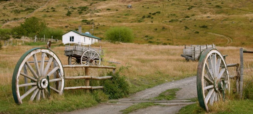 Nibepo Aike Ranch with Horse Riding from El Calafate