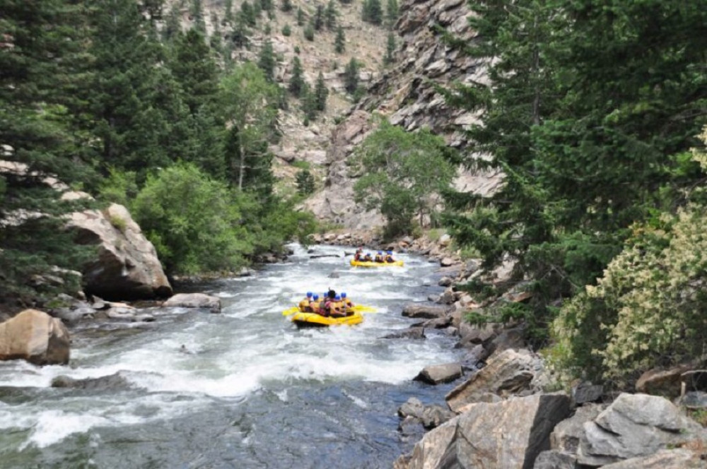 Gold Rush Clear Creek Rafting  Advevnture (1/3 Day)