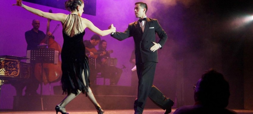 Tango Show in Esquina Homero Manzi