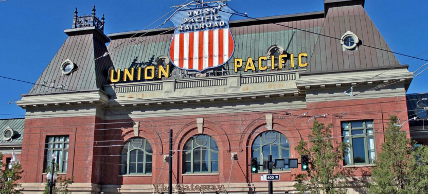 Salt Lake City Highlights: History, Architecture & Scenic Driving Tour