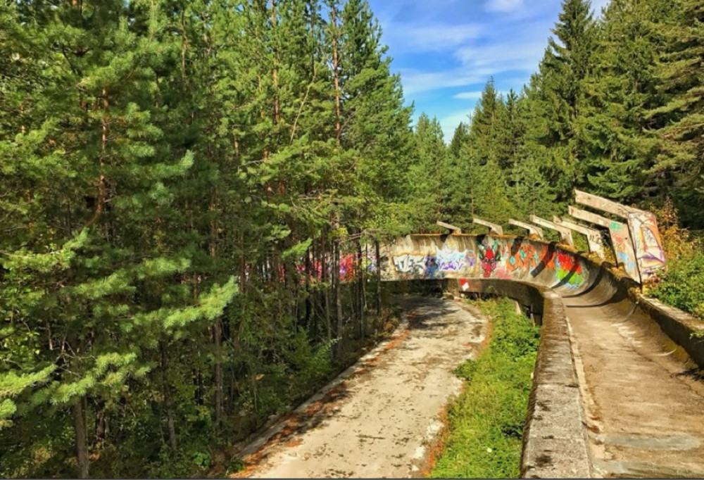 From Sarajevo: Olympic Mountains and Spring of River Bosna Tour