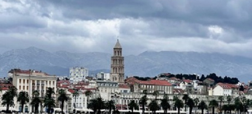 Transfer from Sarajevo to Split with Herzegovina Tour