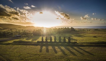 A picture of 2 Half Days & 2 Full Days (Option B) - Easter Island