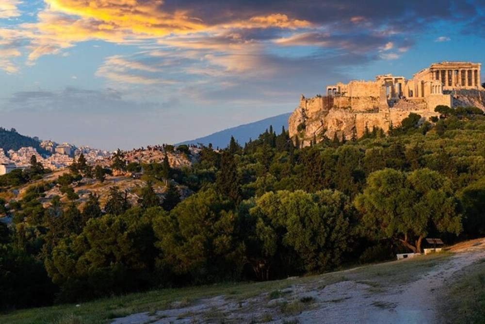 Half Day tour to Acropolis, Historical Sites and Downtown by Minibus