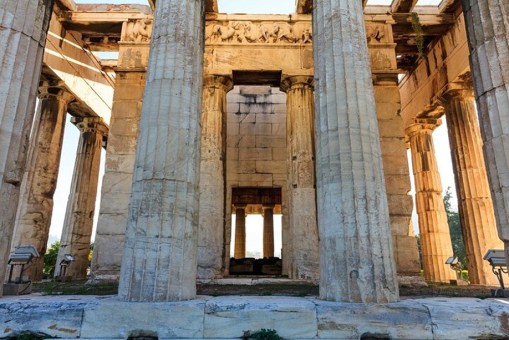 Half Day Tour to Acropolis, Historical Sites and Downtown by Minivan