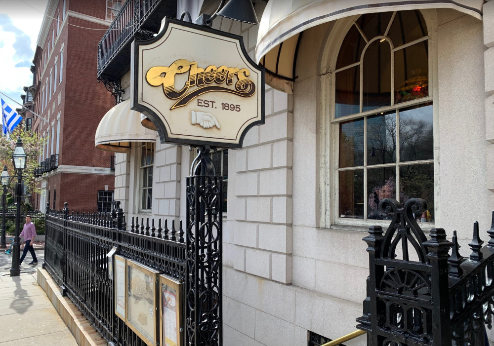 Cheers! Beacon Hill & Back Bay Private Walking Tour