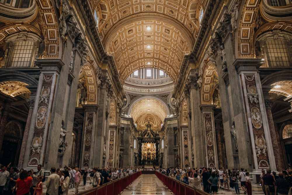 Complete Vatican Tour:Vatican Museums, Sistine Chapel, St. Peter's Basilica
