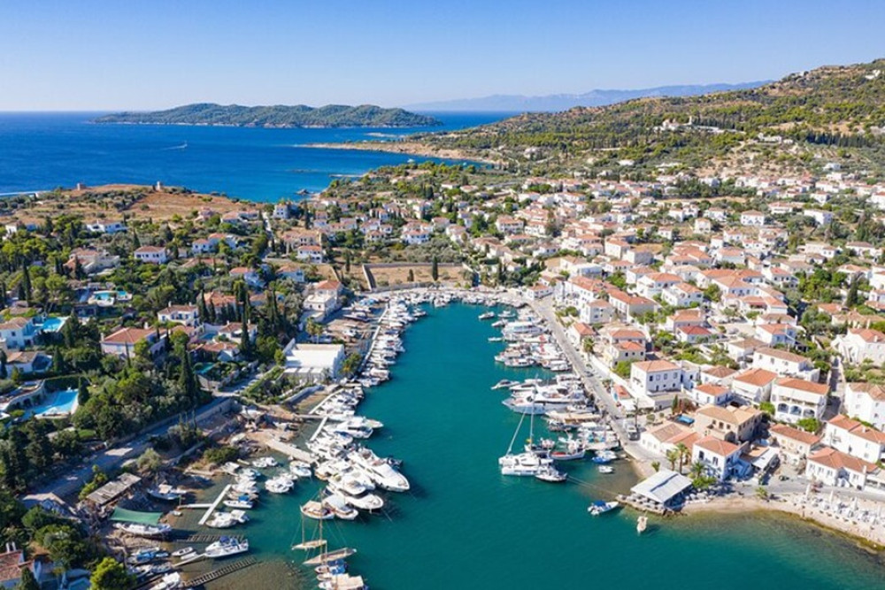 All-Inclusive Full day Private Tour Spetses Island from Athens by Minibus
