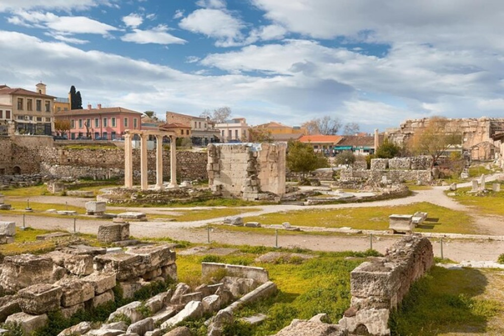 Embark/Disembark Tour In Athens With Transfers from airport by sedan