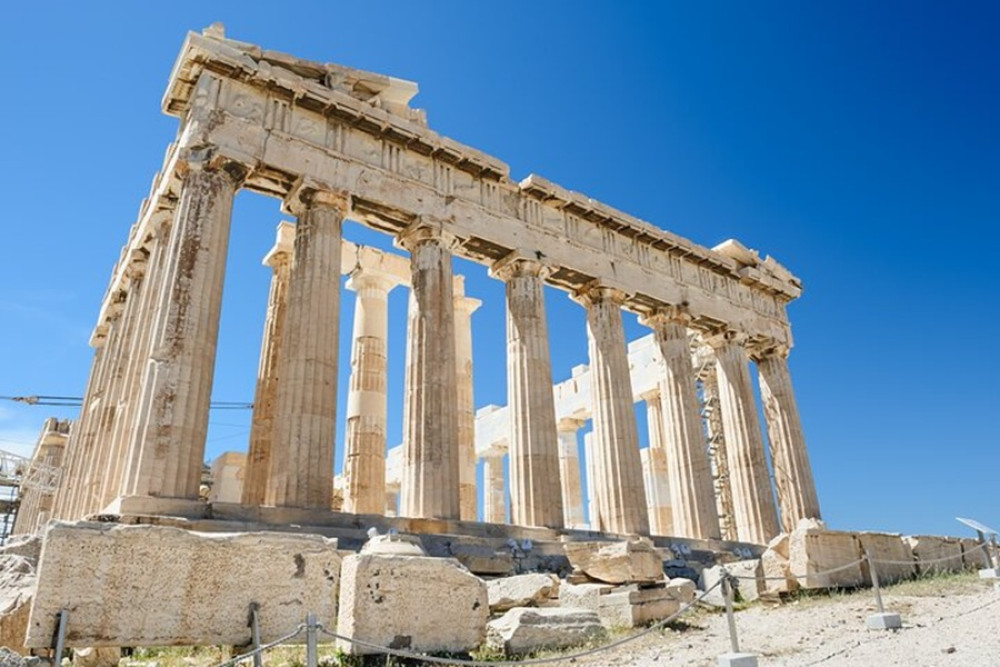 Embark/Disembark Tour In Athens With Transfers from port by sedan