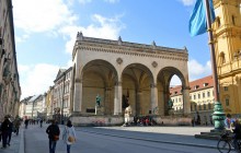 Expert Led Private Introduction to Munich Tour