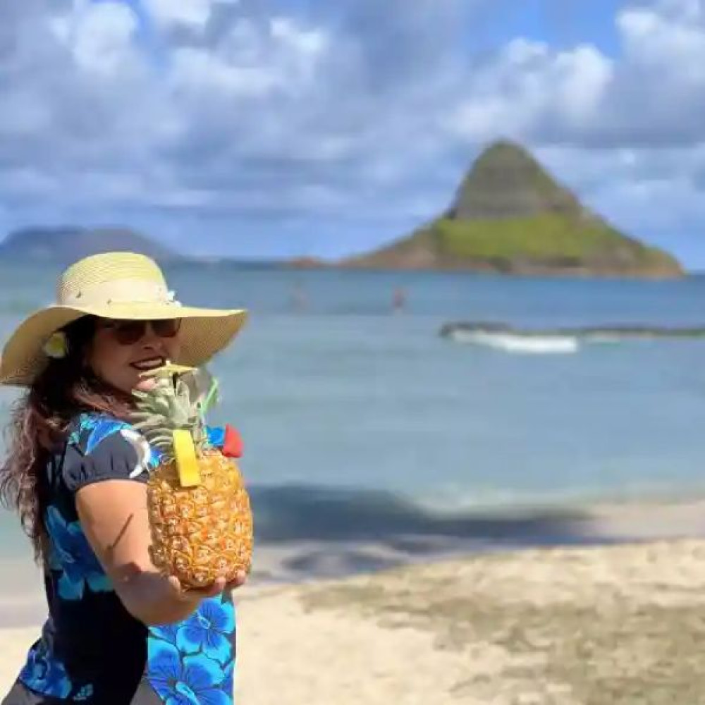 Private TourCircle Island Tour of Oahu (18 stops)