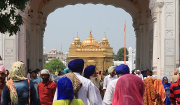 A picture of The Heritage Tour: Sikhism, Buddhism And The Colonial Capital