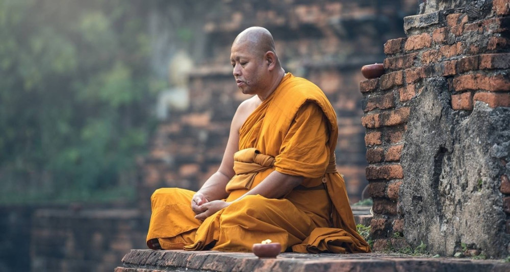 7-Day Private Buddhist Tour of Sacred Sites in India and Nepal