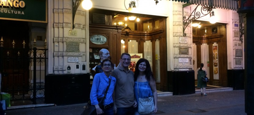 Shore Excursion: Shared Buenos Aires Tour By Night With Dinner