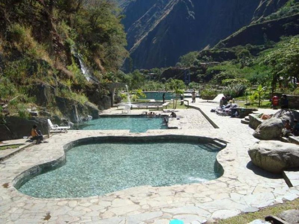 3 Day Inca Jungle Trek to Machu Picchu with Biking, Rafting, and Zipline