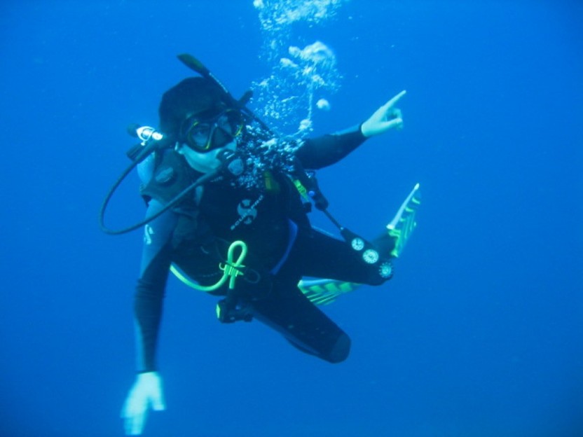 Scuba Diving: 2 Tanks
